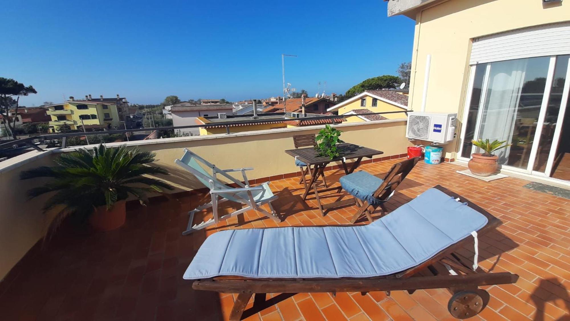 La Terrazza Sul Faro Apartment Fiumicino Exterior photo